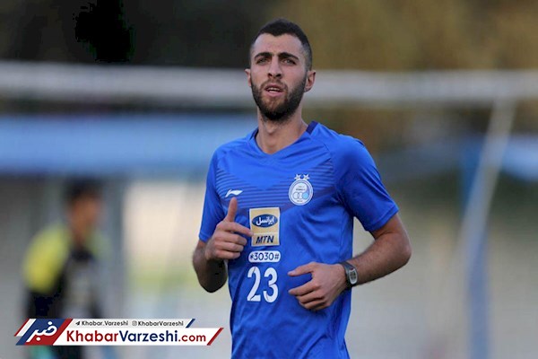 تا آخر فوتبالم در استقلال می‌مانم