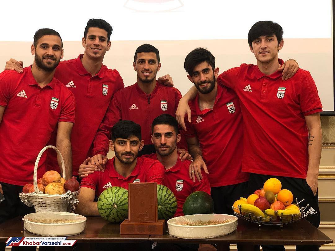 عکس روز| یلدای یوزها!