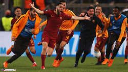 عکس| گرگ‌ها هم یلدا را تبریک گفتند!