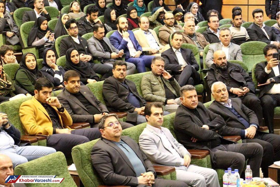 جایزه حقوق بشری برای علی دایی