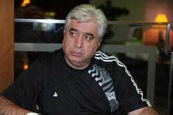 اگر قرار باشد احساسی رأی بدهم، به پسرم رأی می‌دهم!