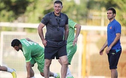 دایی به‌خاطر کارگران، اردوی تیمش را لغو کرد