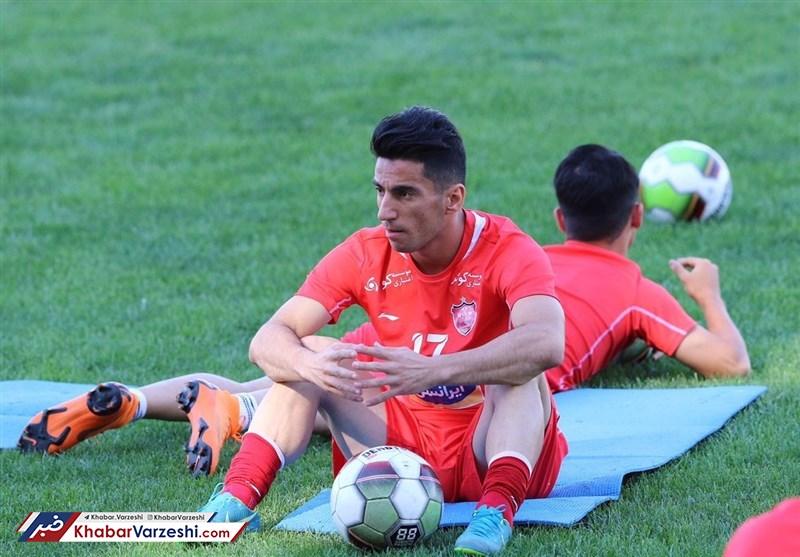 مهدی شیری: برای شروع نیم‌فصل دوم لحظه‌شماری می‌کنم