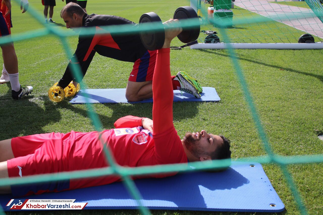 عکس| تمرینات اختصاصی کمال برای عبور از مصدومیت