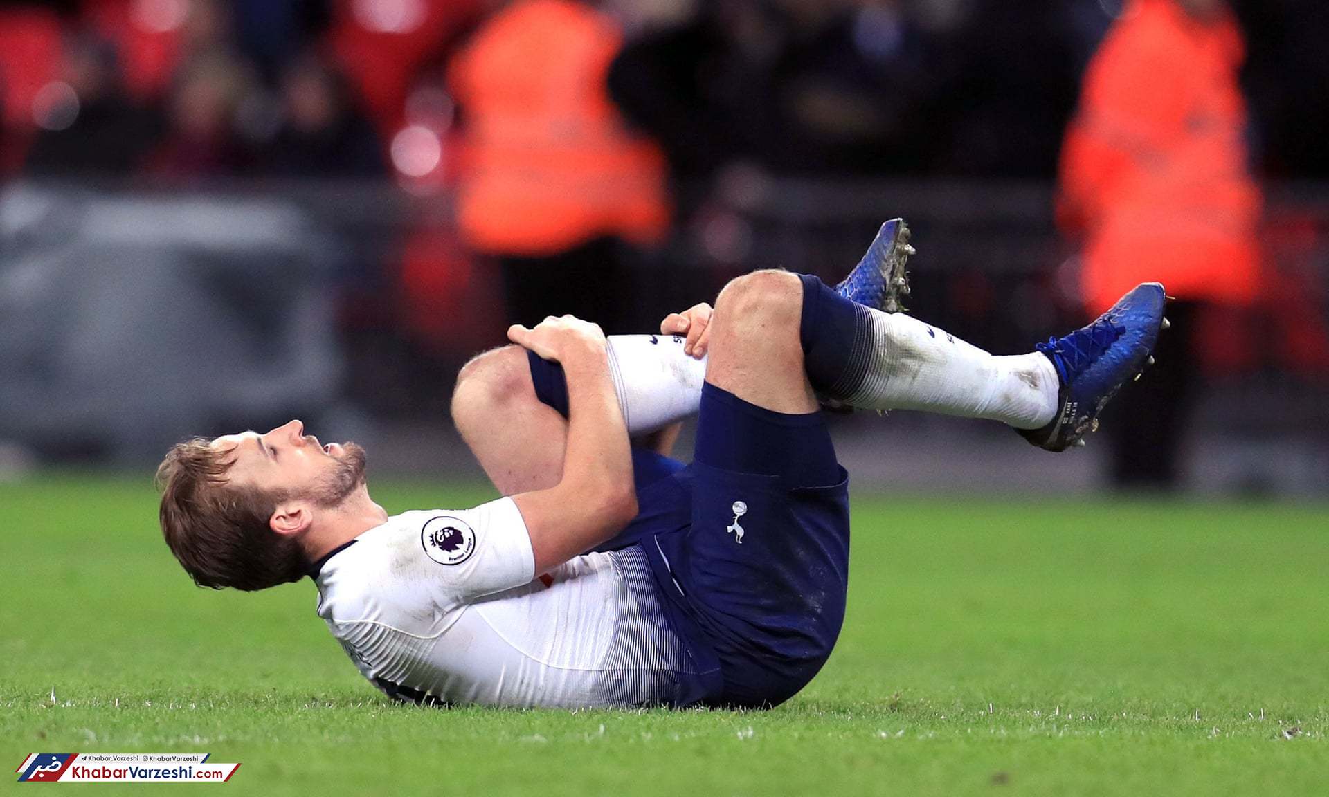 کین، دو ماه دور از میادین