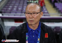 سرمربی ویتنام به حرف ده‌نمکی گوش کرد!