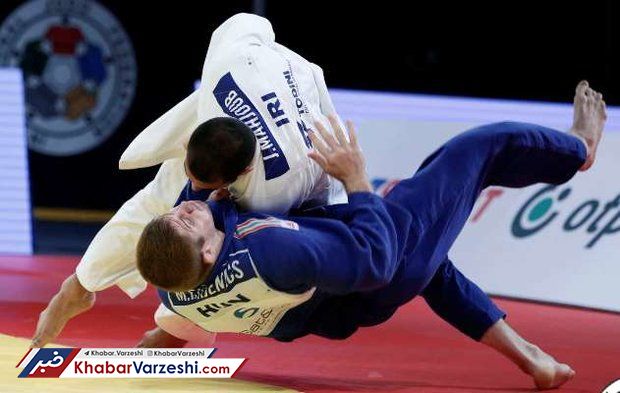 زیر بار فشار‌های مدیران بی‌تجربه نمی‌روم