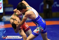 قهرمانان نوجوان کشتی فرنگی و آزاد از سقز و قروه می‌آیند