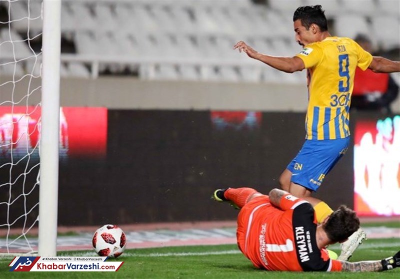 عدم توافق آپوئل با تیم استرالیایی برای انتقال قوچان‌نژاد