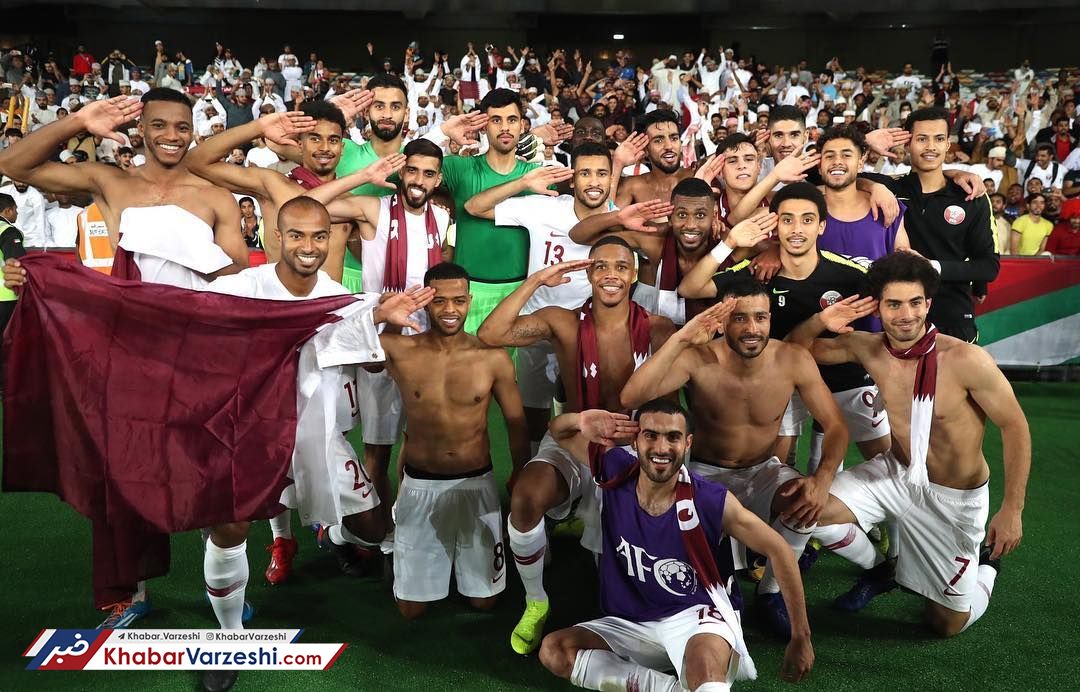 عکس روز| سلام نظامی به نیمه‌نهایی سیاسی