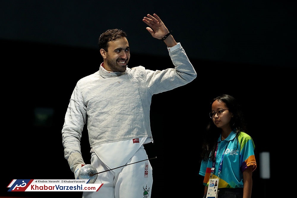 ‌پاکدامن‌: باخت فوتبال حال‌مان را گرفت