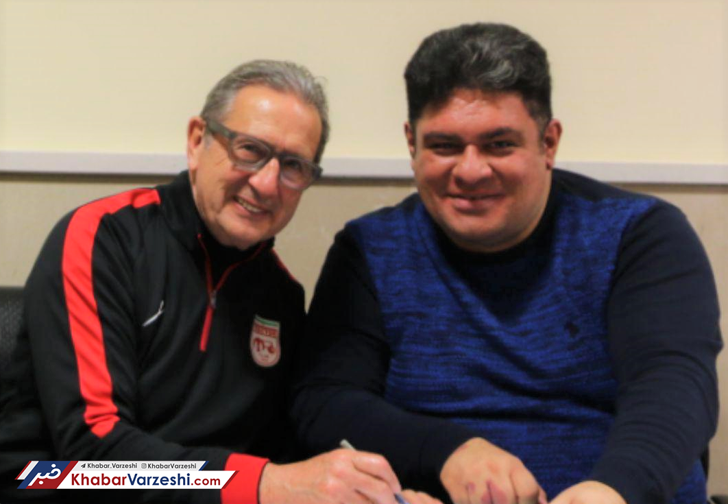 عکس| قرار داد مربیان تراکتور ثبت شد