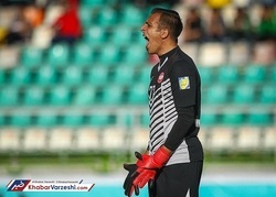 صادقی: در لحظه گل بازیکنان ما به هوای آفساید ایستادند