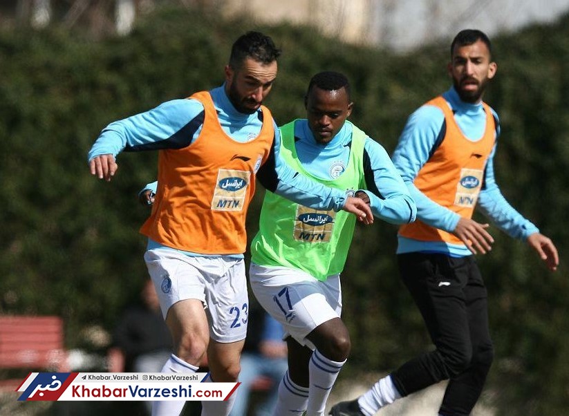 تلاش برای رساندن پاتوسی به دیدار استقلال و تراکتور