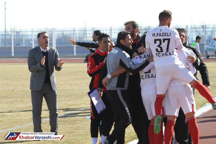 روز سخت فکری در انزلی، میزبانی واقعی خونه‌به‌خونه در خانه