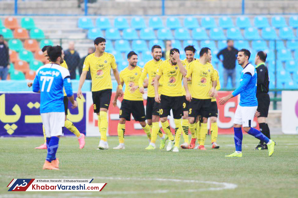 گزارش تصویری| بازگشت شاگردان قلعه‌نویی به صدر‌ جدول با شکست پیکان