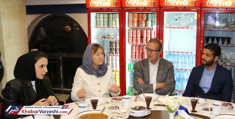 عکس| سور سرمربی تراکتورسازی پس از پیروزی