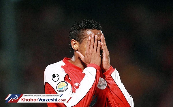 ضرر و زیان شدید فوتبال ایران بابت خرید بازیکنان خارجی