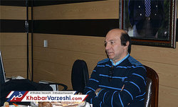 معلوم نیست گونسالوس را از کجا آورده‌اند!