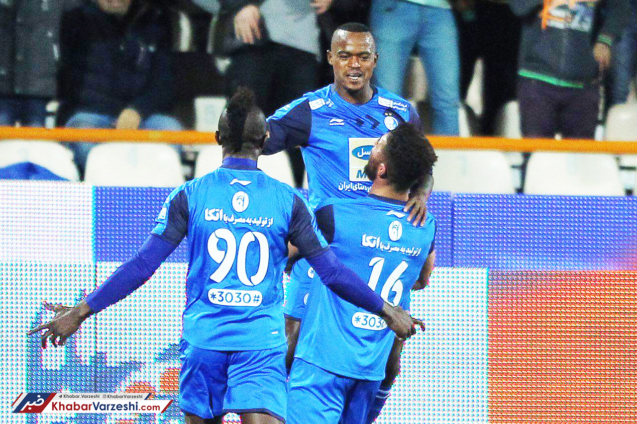گزارش تصویری| برتری استقلال مقابل پارس جنوبی با درخشش پاتوسی