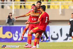 کارت بازی هافبک ژاپنی فولاد صادر شد