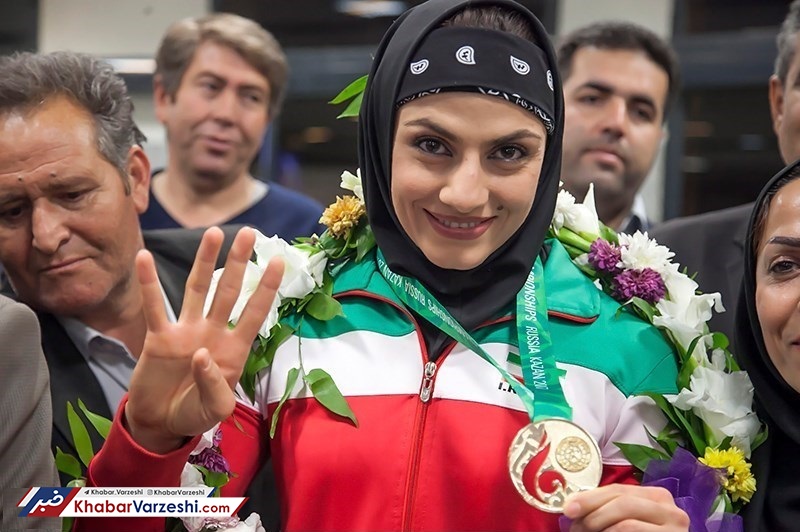 مریم هاشمی‌: دوست داشتم در اوج خداحافظی کنم