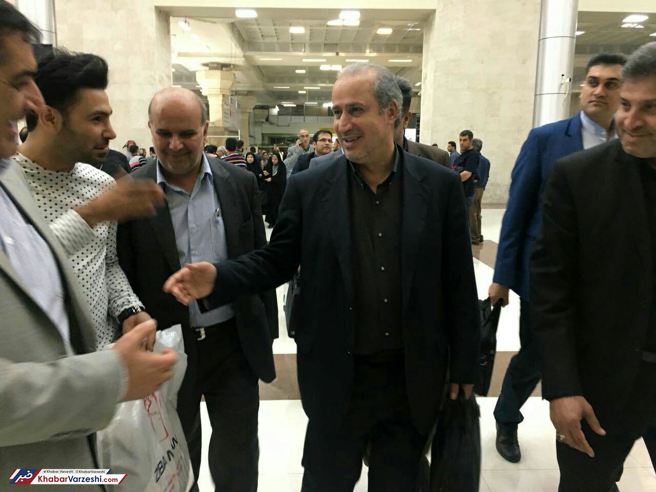 فعالیت بازنشسته‌ها در فدراسیون فوتبال جرم محسوب می شود