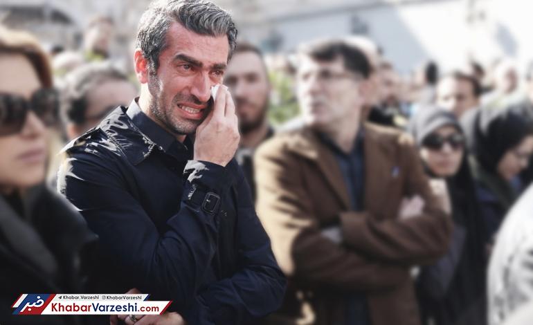 جباری: گریه کردم چون یاد فرزندانش افتادم