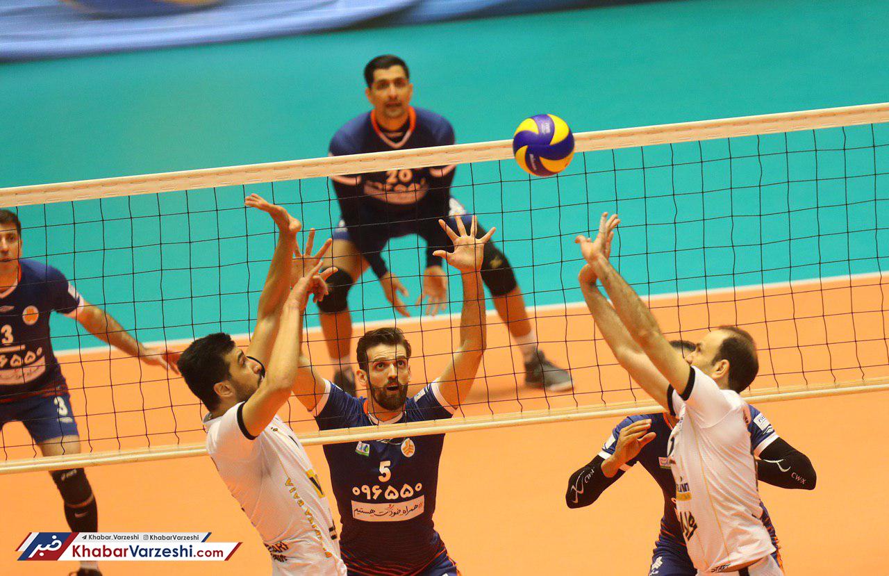 گزارش تصویری| فینال والیبال شهرداری ورامین و سایپا به بازی سوم کشیده شد