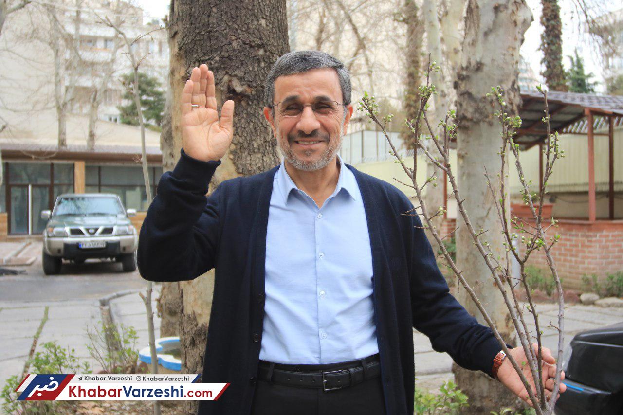 احمدی‌نژاد: کریمی از من تصویری داشت که خودم هم از آن خوشم نمی‌آمد!