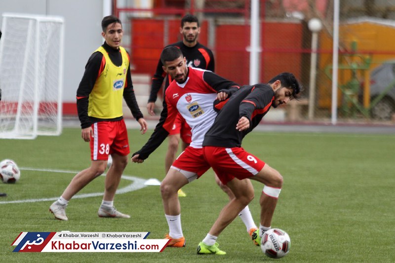 روی پلاستیک تمرین می‌کنیم، روی چمن باید با السد بازی کنیم!