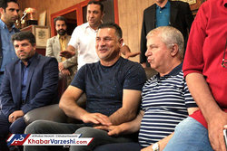 سلاطین فوتبال در حمایت از عادل تلویزیون را تحریم کردند
