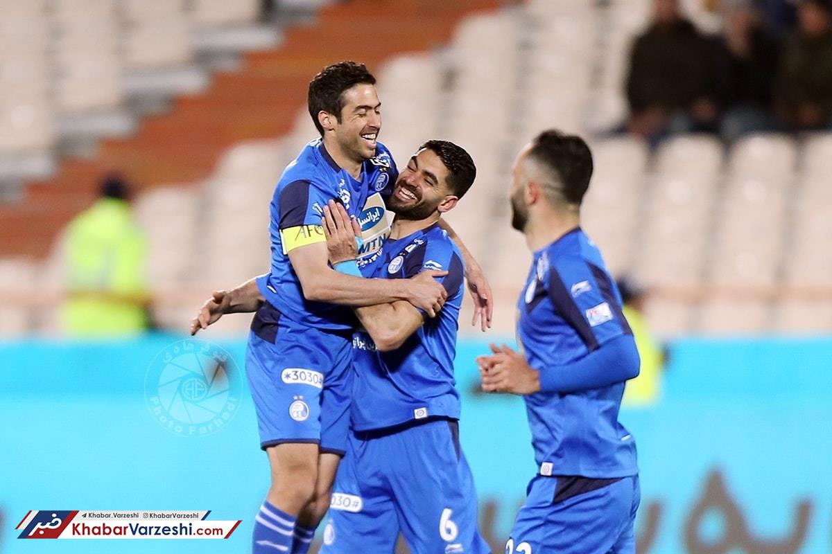 خداحافظی خسرو حیدری با استقلال در پایان فصل