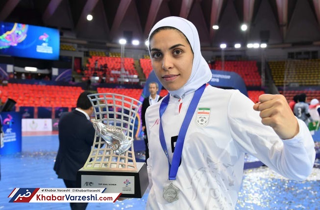 خانم گل آسیا: به شدت پرسپولیسی هستم!