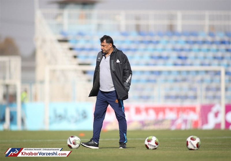 آقای داور، تیم ما را قلع و قمع کرد