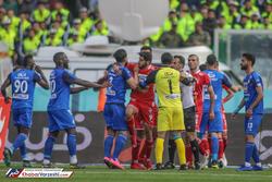 شفر ستاره‌هایش را نقره داغ کرد؛ یک اخراجی و سه جریمه نقدی