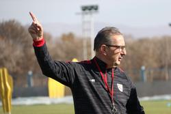 لیکنز به‌ دنبال شکستن رکورد قلعه‌نویی