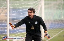 کاپیتان استقلال با معاون باشگاه به اصفهان رفت