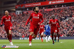 عکس| سجده شکر بمب‌گذارها!