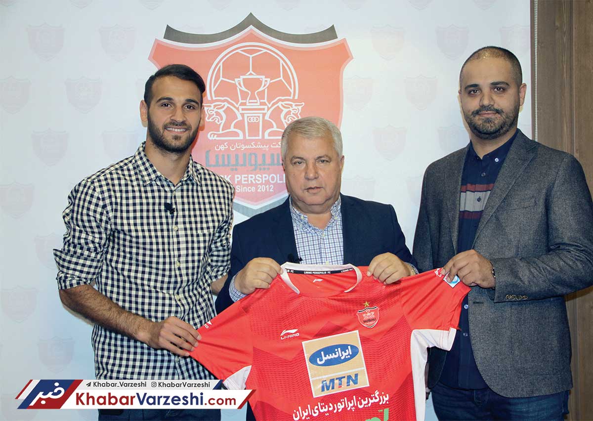 ویدیو| سلطان پیراهن گلزن دربی را اهدا کرد