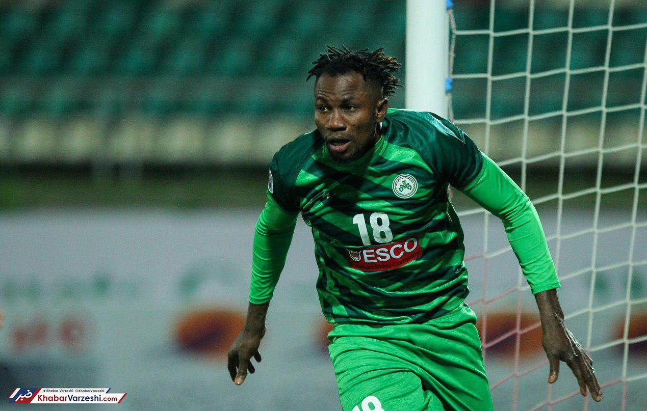 اوساگوآنا: ترسی از رویارویی با بیرانوند و شجاع ندارم