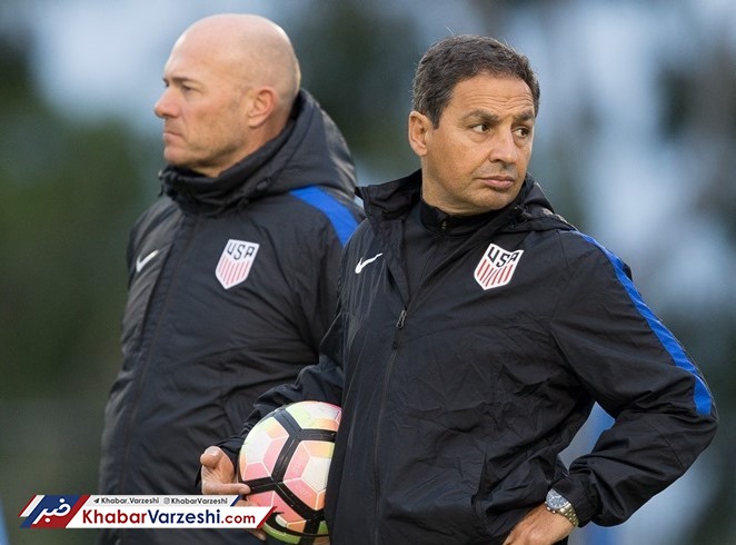 نمازی: من هم سیتی‌زن هستم، پس چرا می‌توانم بیایم و بروم؟