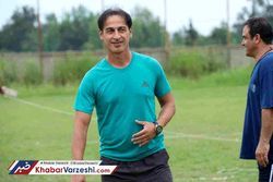 عاشوری: کلینزمن با اقتصاد فوتبال ایران همخوانی ندارد