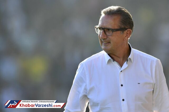 لیکنز: کسی نگفته بازیکنی را بازی ندهم