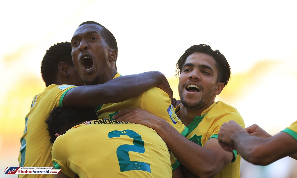 بالوتلی: هت‌تریک برای مهاجم بهترین هدیه است