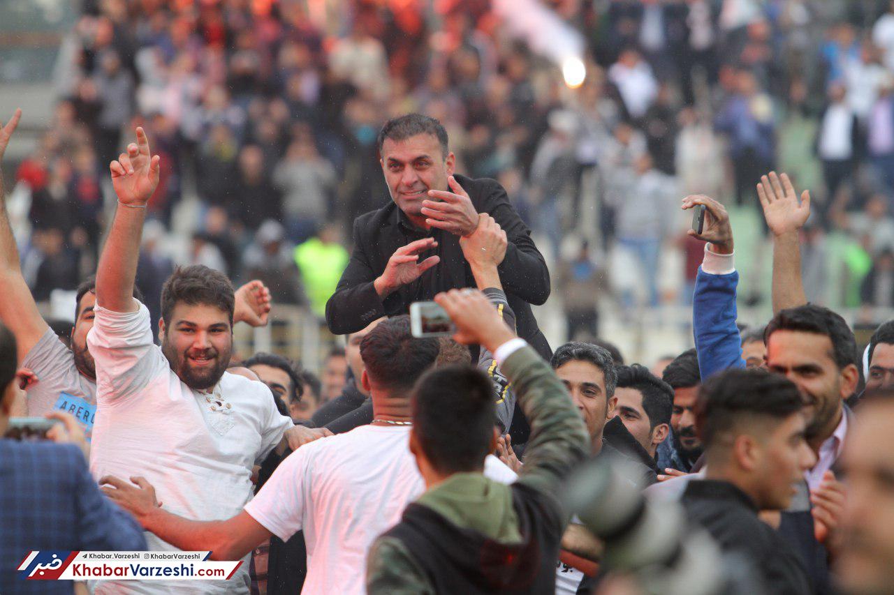 جشن صعود شاهین و گل‌گهر به لیگ برتر