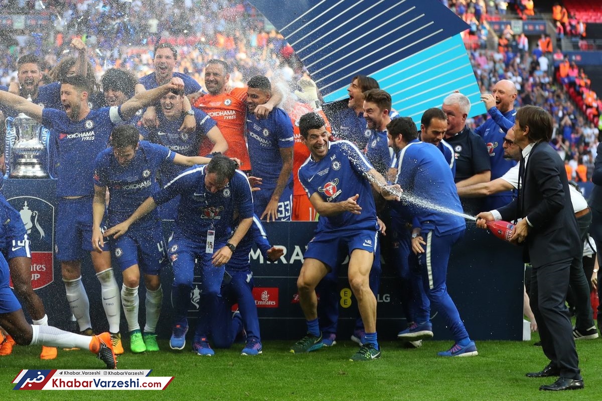 دیگر خبری از شامپاین در جشن قهرمانی نیست!