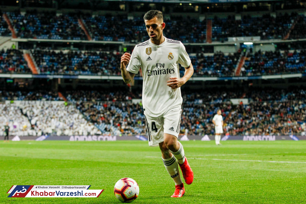 چکش‌ها از رئال بازیکن جذب می‌کنند