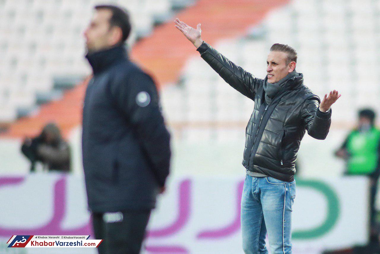 گل‌محمدی: امیدوارم دلار‌ها خرج فوتبال پایه شود نه تیم ملی