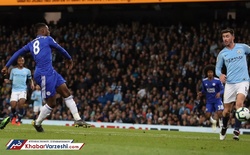 عکس| مهاجم روباه‌ها قهرمانی را به تیم سابقش هدیه داد؟